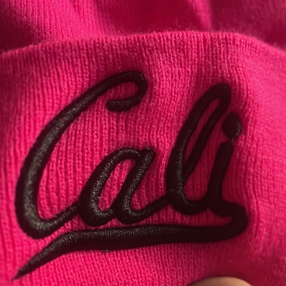 Pink beanie - Picture 3 of 3